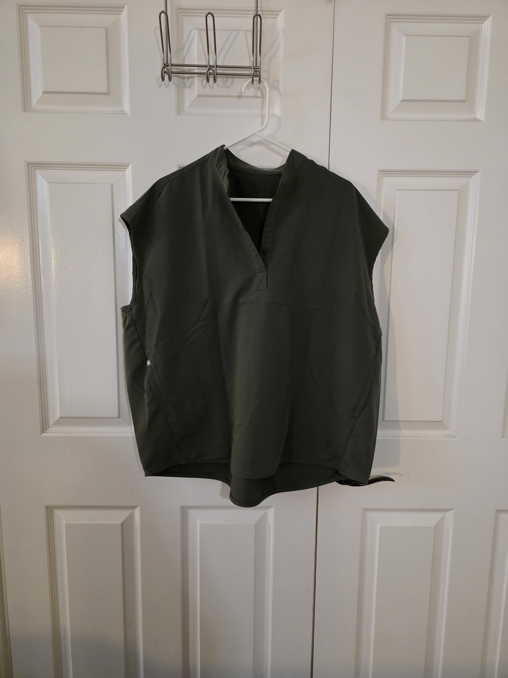 Figs Olive Green V-Neck Sleeveless Scrub Top